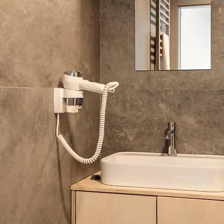 דירה B27 זקופאנה