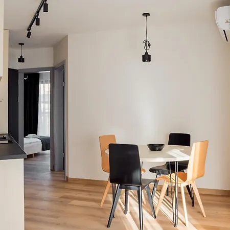 B27 Apartment *