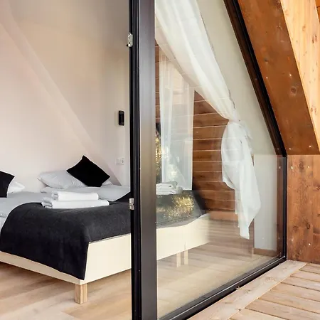 דירה B27 זקופאנה