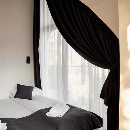 B27 * זקופאנה