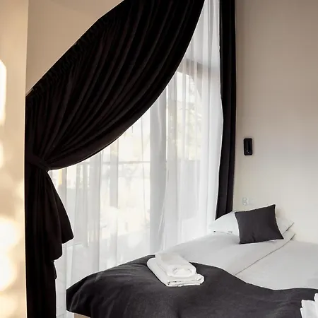 B27 דירה זקופאנה